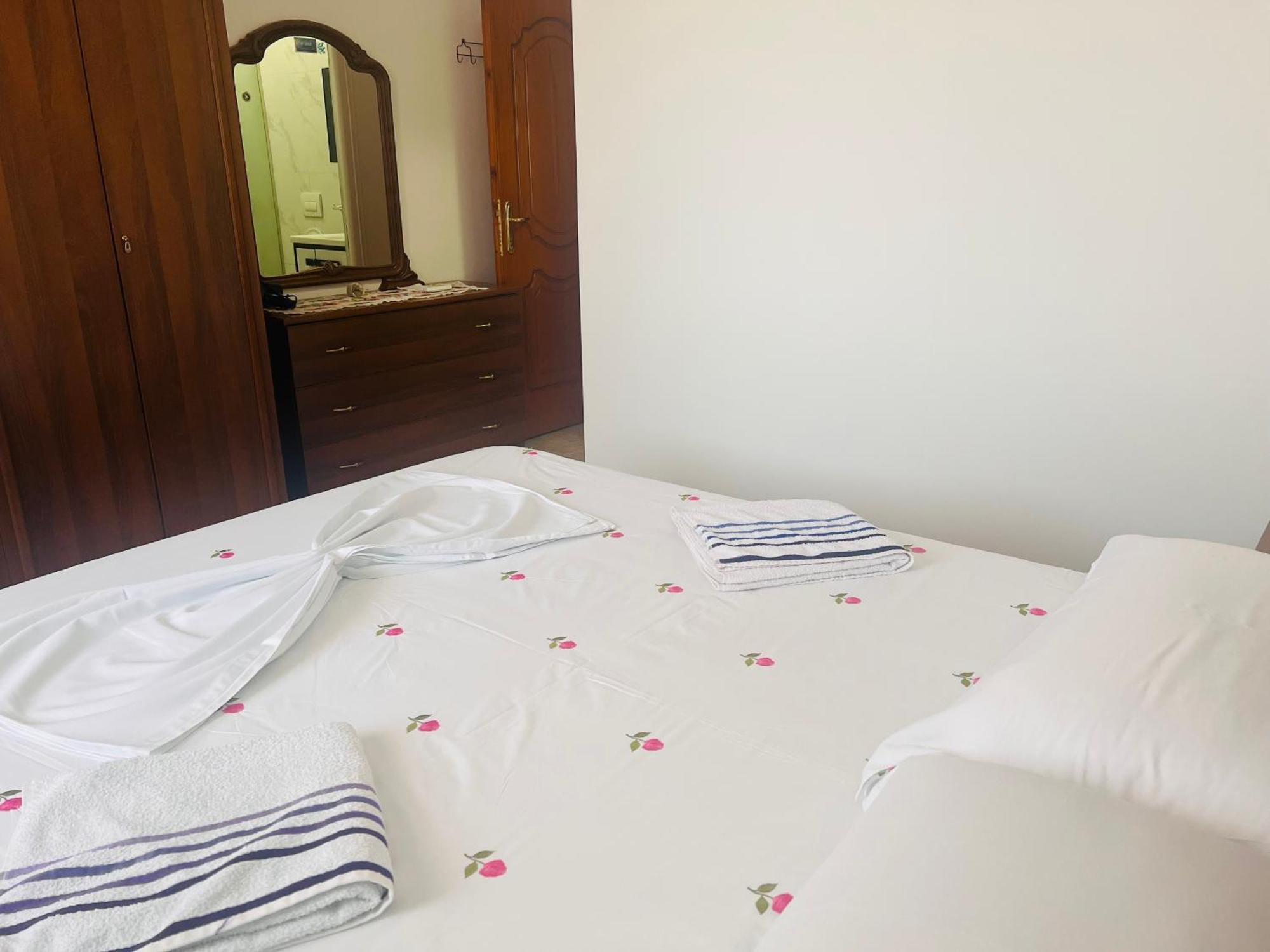 Fori Vodo Hotel Divjake Eksteriør billede